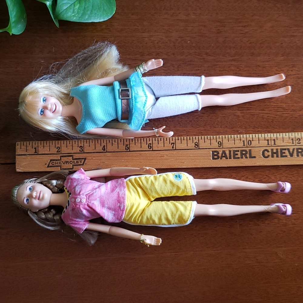 Rare Disney Hannah Montana BFF Lilly Summer Surf Shop dolls and accessories - Picture 11 of 14